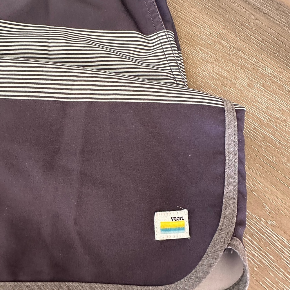 Men’s Vuori Banks